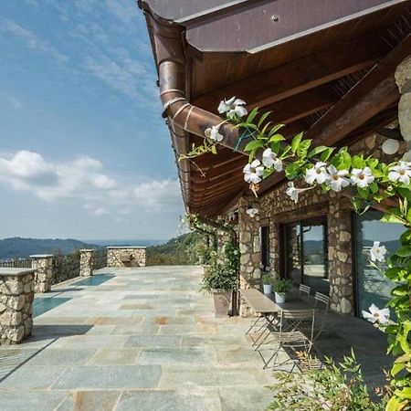Agriturismo San Genesio Rovagnate Eksteriør bilde