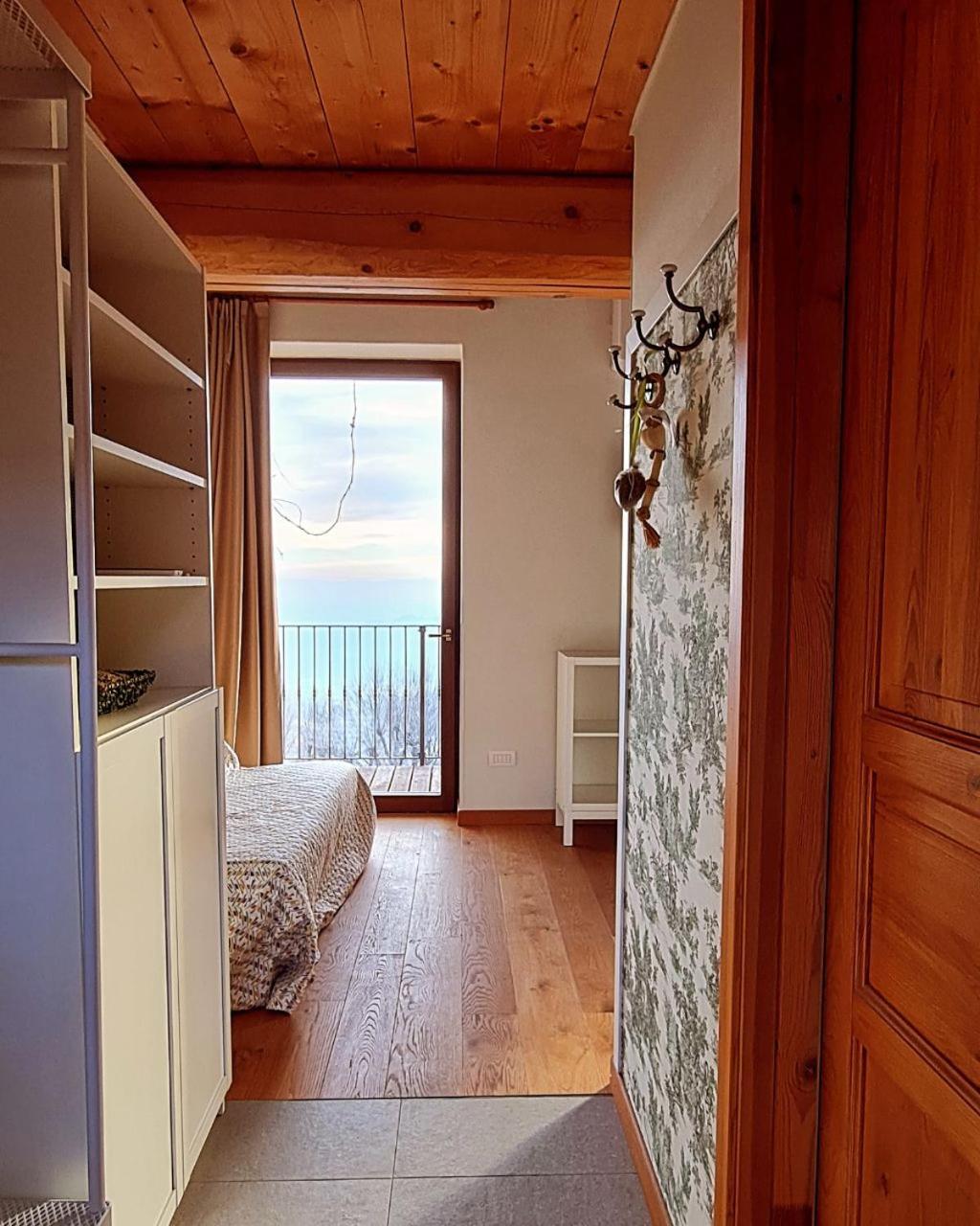 Agriturismo San Genesio Rovagnate Eksteriør bilde